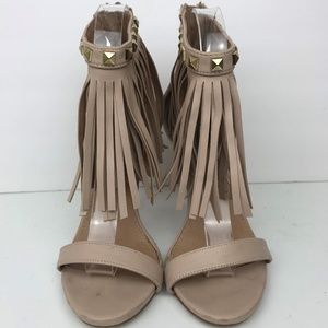 Steve Madden‎ Fringe gold studded nude heels sandal
